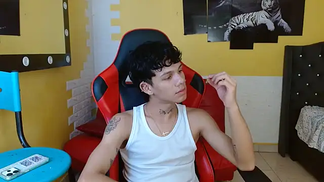 andy dan18 online show from September 23, 2025, 5:38 pm