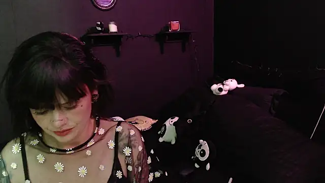 rousstattoo online show from October 15, 2025, 11:16 pm