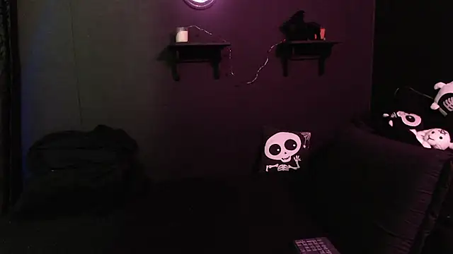 rousstattoo online show from January 15, 2026, 3:00 am