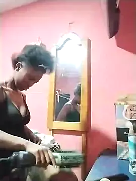 nikkystorm1  online show from January 31, 2025, 5:21 pm