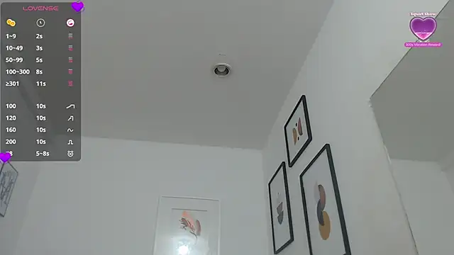 Snapshot of MommyHelpsmee chatting on February 5, 2025, 11:06 pm MommyHelpsmee online show from February 5, 2025, 11:06 pm