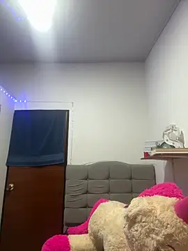 BlueStoneX online show from February 4, 2025, 4:59 am