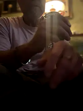 Jefloves68 online show from November 4, 2025, 2:54 am