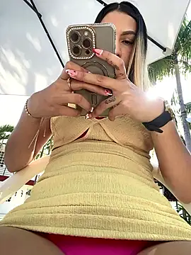 Snapshot of Mariapaula chatting on January 12, 2025, 8:14 pm Mariapaula online show from January 12, 2025, 8:14 pm