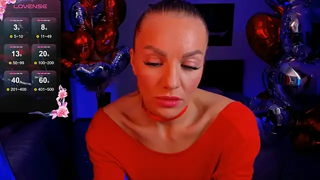 Oliva Candy online show from February 11, 2025, 1:51 pm