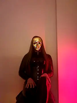 Snapshot of NoraInMask chatting on March 4, 2025, 7:01 pm NoraInMask online show from March 4, 2025, 7:01 pm