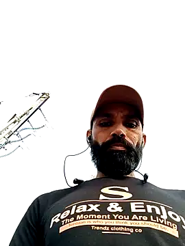 Snapshot of mojmasti143 chatting on December 25, 2024, 11:22 am mojmasti143 online show from December 25, 2024, 11:22 am