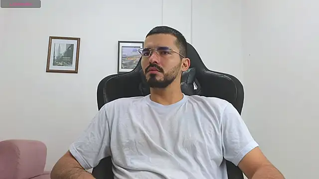 Massimoo 07 online show from November 29, 2025, 3:15 pm