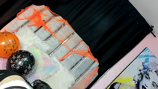 paris noa online show from October 31, 2025, 4:30 pm