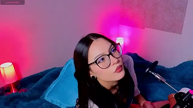 Abbydreams  online show from September 20, 2025, 9:05 pm