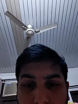 darlingronnyslut online show from April 6, 2026, 9:21 am