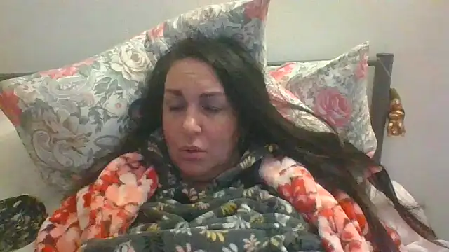 Snapshot of BELLAMORGANE1 chatting on December 23, 2024, 9:08 pm BELLAMORGANE1 online show from December 23, 2024, 9:08 pm