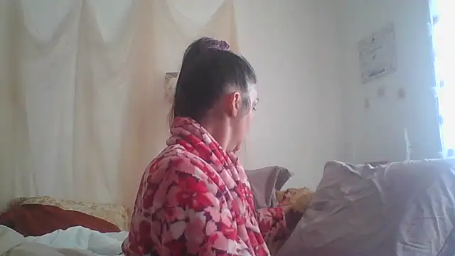 Snapshot of BELLAMORGANE1 chatting on January 31, 2025, 3:44 pm BELLAMORGANE1 online show from January 31, 2025, 3:44 pm