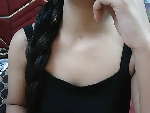 Somiya87 online show from October 2, 2025, 7:32 pm