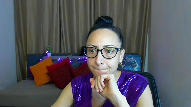 Arianasweety23 online show from December 28, 2024, 9:30 pm