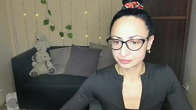 Arianasweety23 online show from January 7, 2025, 12:31 pm
