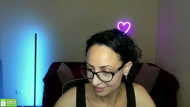 Arianasweety23 online show from September 8, 2025, 5:23 pm