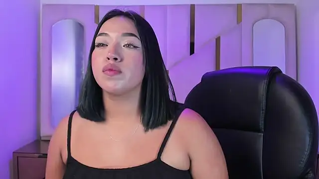 Snapshot of IsabellRodriguez18 chatting on May 14, 2026, 3:24 am IsabellRodriguez18 online show from May 14, 2026, 3:24 am