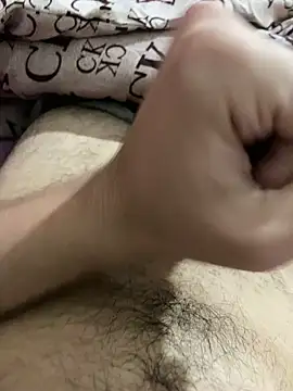 bigtb310 online show from December 26, 2024, 10:31 pm