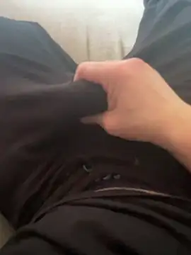 22TT2295 online show from February 5, 2025, 2:16 pm