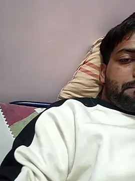 playboyz77 online show from November 11, 2025, 3:56 pm