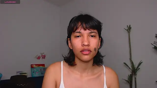 Snapshot of mari_heart chatting on January 25, 2025, 11:13 am mari heart online show from January 25, 2025, 11:13 am