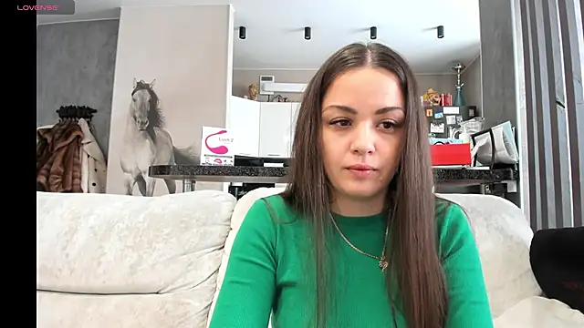 Mia   murrr online show from March 5, 2025, 4:02 am