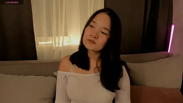 Maekko online show from February 13, 2026, 6:26 pm