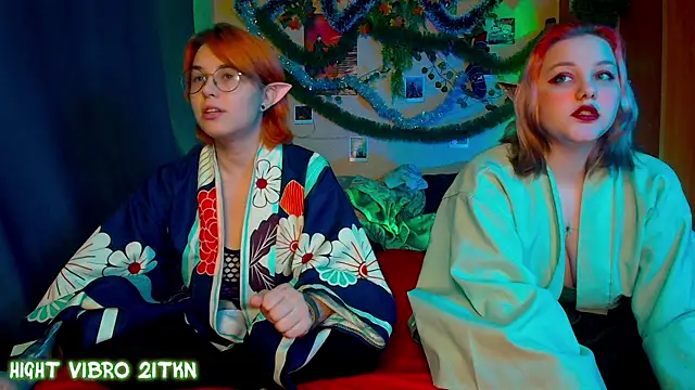 TrickyKitsune online show from January 18, 2026, 1:37 pm