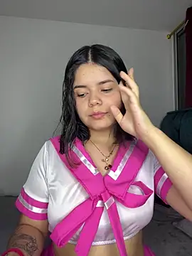 pretty angela1 online show from March 18, 2025, 1:32 am