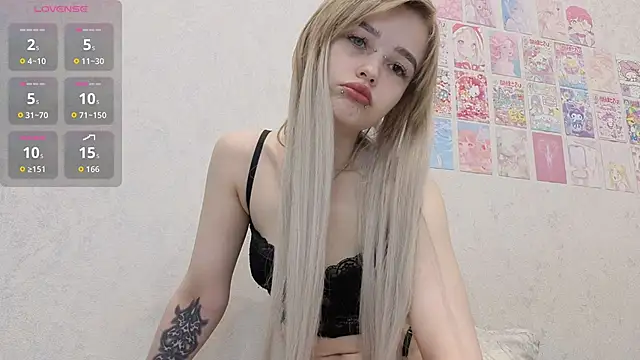 Snapshot of emodreamgirl chatting on June 12, 2026, 12:59 pm emodreamgirl online show from June 12, 2026, 12:59 pm