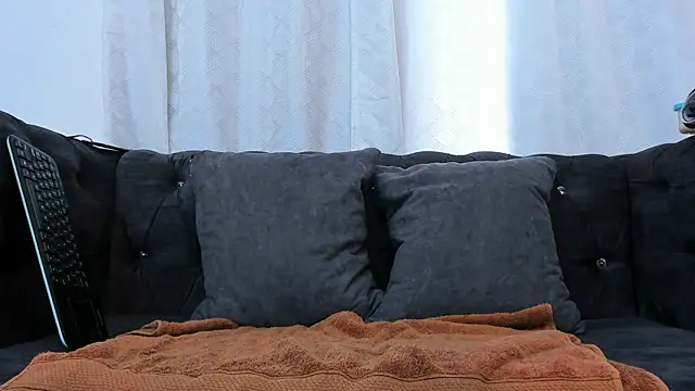 Snapshot of nicklause_froid chatting on February 24, 2025, 7:19 pm nicklause froid online show from February 24, 2025, 7:19 pm