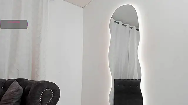 Snapshot of nicklause_froid chatting on March 6, 2025, 12:30 pm nicklause froid online show from March 6, 2025, 12:30 pm
