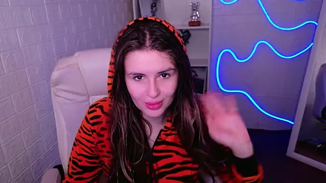 StellaFrost online show from October 17, 2025, 7:05 pm