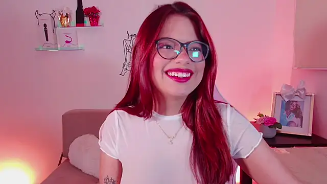 EmiF26 online show from January 28, 2025, 1:18 am