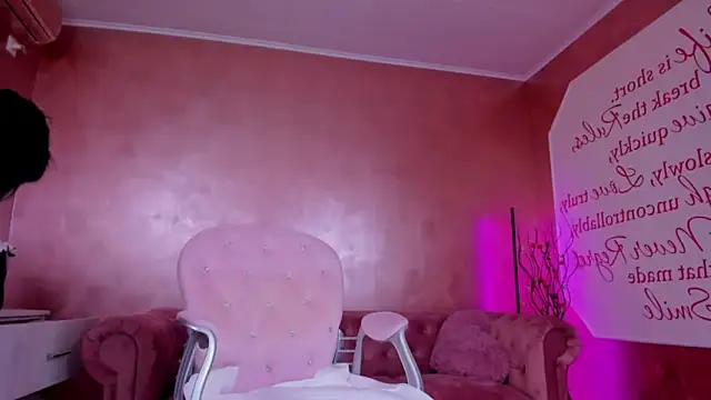 evanew  online show from March 14, 2025, 9:32 pm