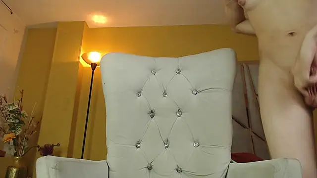 bella houston online show from December 31, 2024, 1:57 am