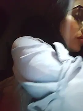 Isabellitasexi38 online show from March 1, 2026, 2:13 am