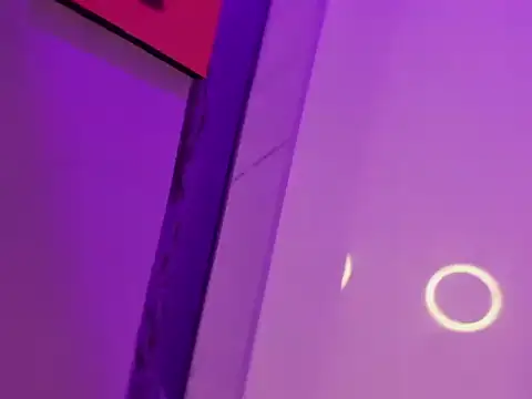 Chloe Martini online show from October 12, 2025, 3:05 am