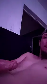 Snapshot of charmingHWC chatting on December 24, 2024, 12:00 pm charmingHWC online show from December 24, 2024, 12:00 pm