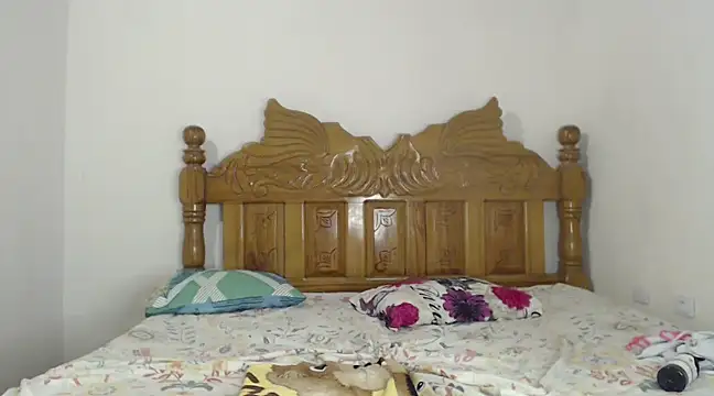 Snapshot of Coral0403 chatting on January 5, 2025, 1:03 am Coral0403 online show from January 5, 2025, 1:03 am