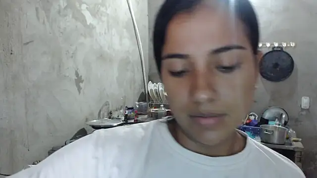 Snapshot of Coral0403 chatting on March 22, 2025, 7:20 pm Coral0403 online show from March 22, 2025, 7:20 pm