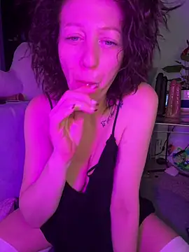 AlessasRoom online show from February 28, 2026, 7:31 am