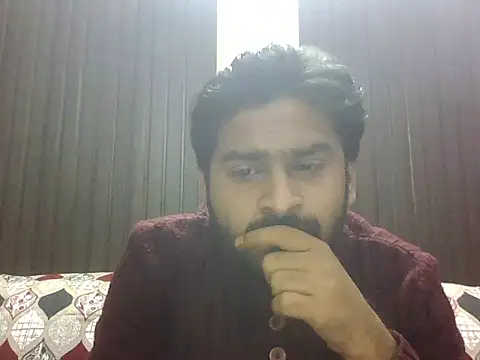 indihotguy online show from November 8, 2025, 4:29 pm