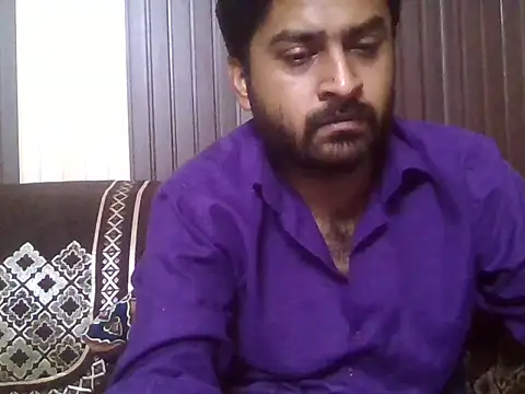 Snapshot of indihotguy chatting on April 19, 2026, 12:15 pm indihotguy online show from April 19, 2026, 12:15 pm