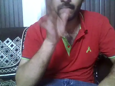 Snapshot of indihotguy chatting on April 27, 2026, 8:29 pm indihotguy online show from April 27, 2026, 8:29 pm