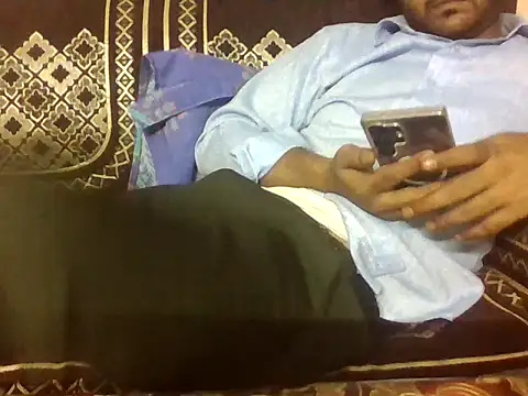 Snapshot of indihotguy chatting on May 11, 2026, 2:45 pm indihotguy online show from May 11, 2026, 2:45 pm