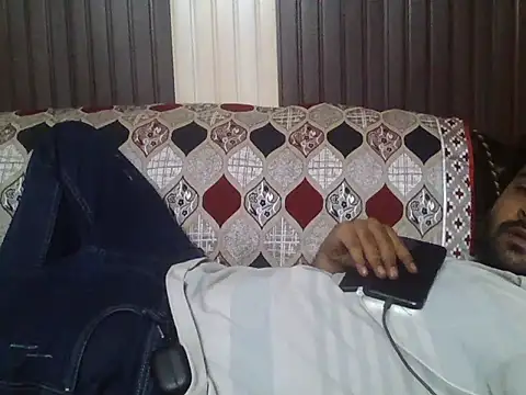 Snapshot of indihotguy chatting on May 22, 2026, 1:13 am indihotguy online show from May 22, 2026, 1:13 am