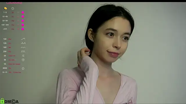 LittleOriana online show from February 25, 2026, 4:00 am