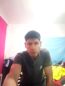 elmazitogrande online show from January 3, 2025, 10:40 pm